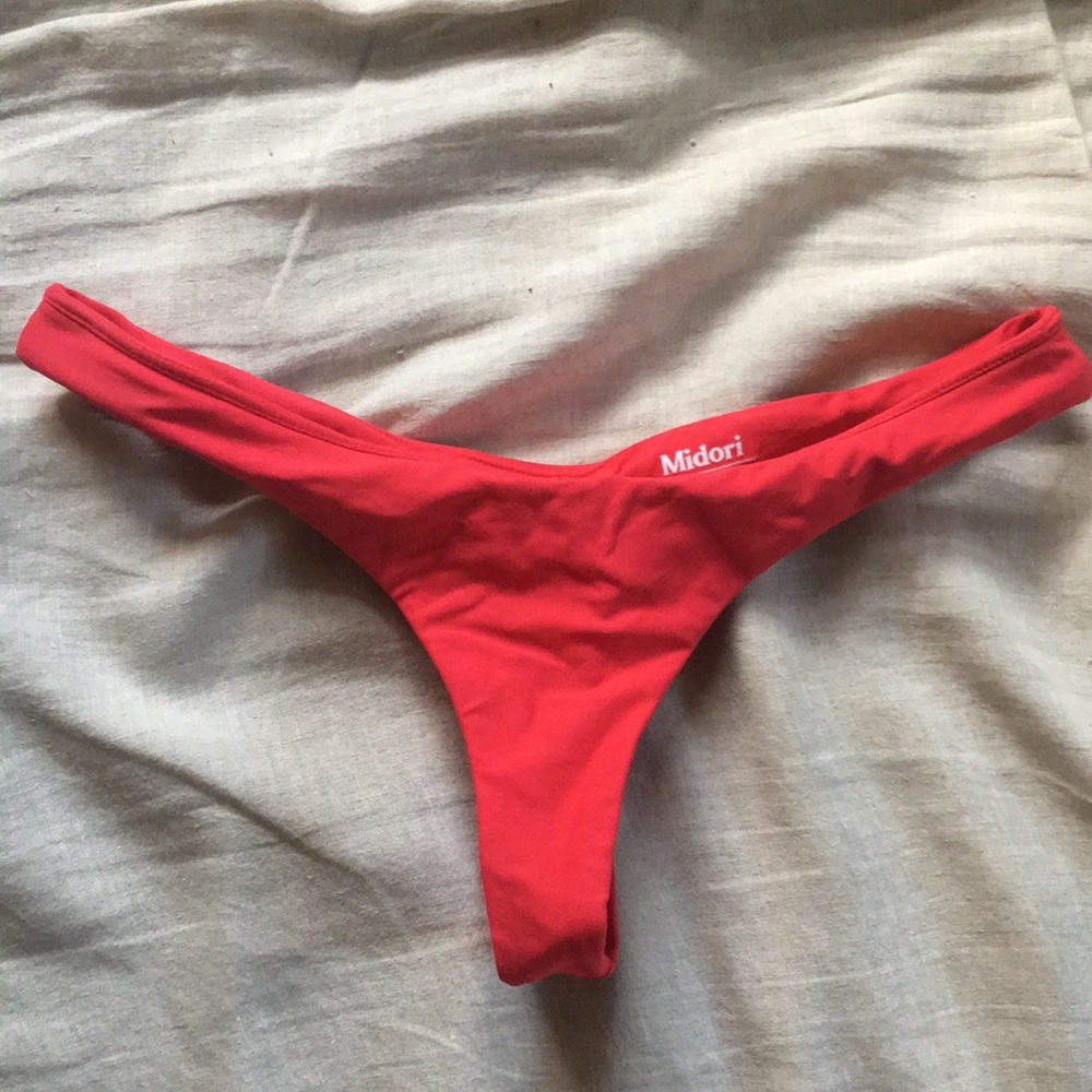 Midori bikini bottoms - size medium